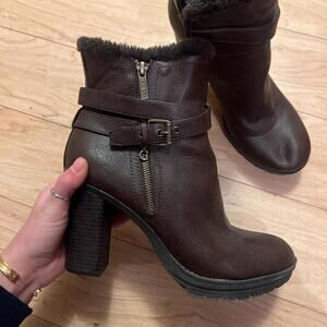 Vintage Guess Ankle Boot
